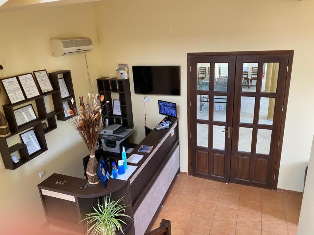 Pensiunea Casa Soarelui Simian Ngoại thất bức ảnh